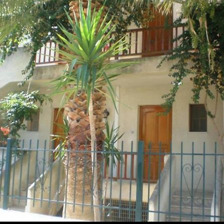 Ilios Apartments Poros Town Exterior foto